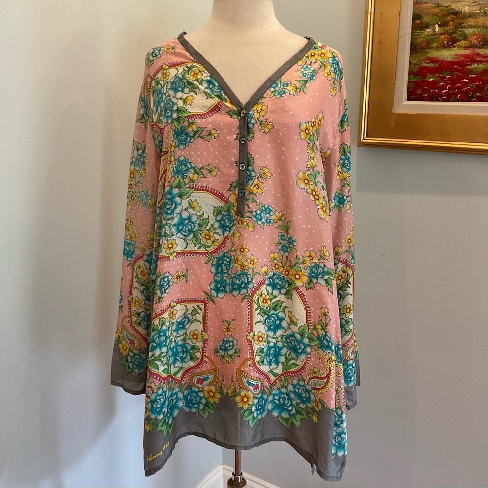 Johnny Was Pink Multi Floral Silk Tunic Top Size Large Boho Blouse V-Neck